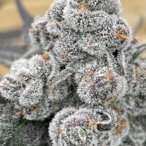 Strawberry Gummies von Grounded Genetics
